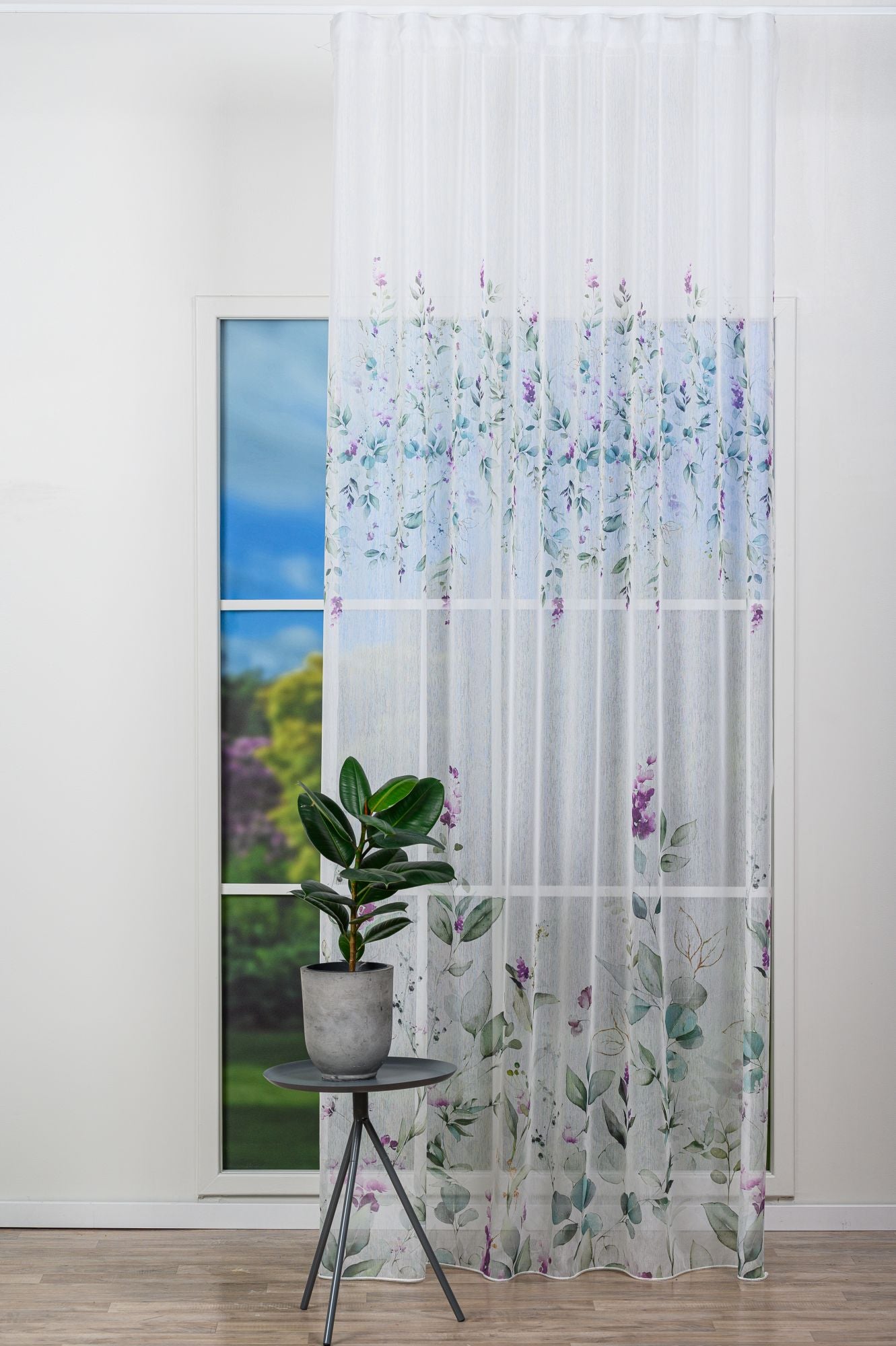 Perdea Bettsy 01, voal cu model floral, verde și mov