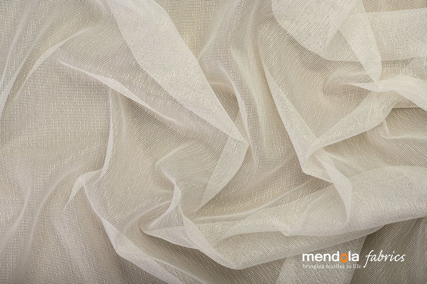 Perdea JEUX R1700, crem, tip plasă, cu inserții strălucitoare