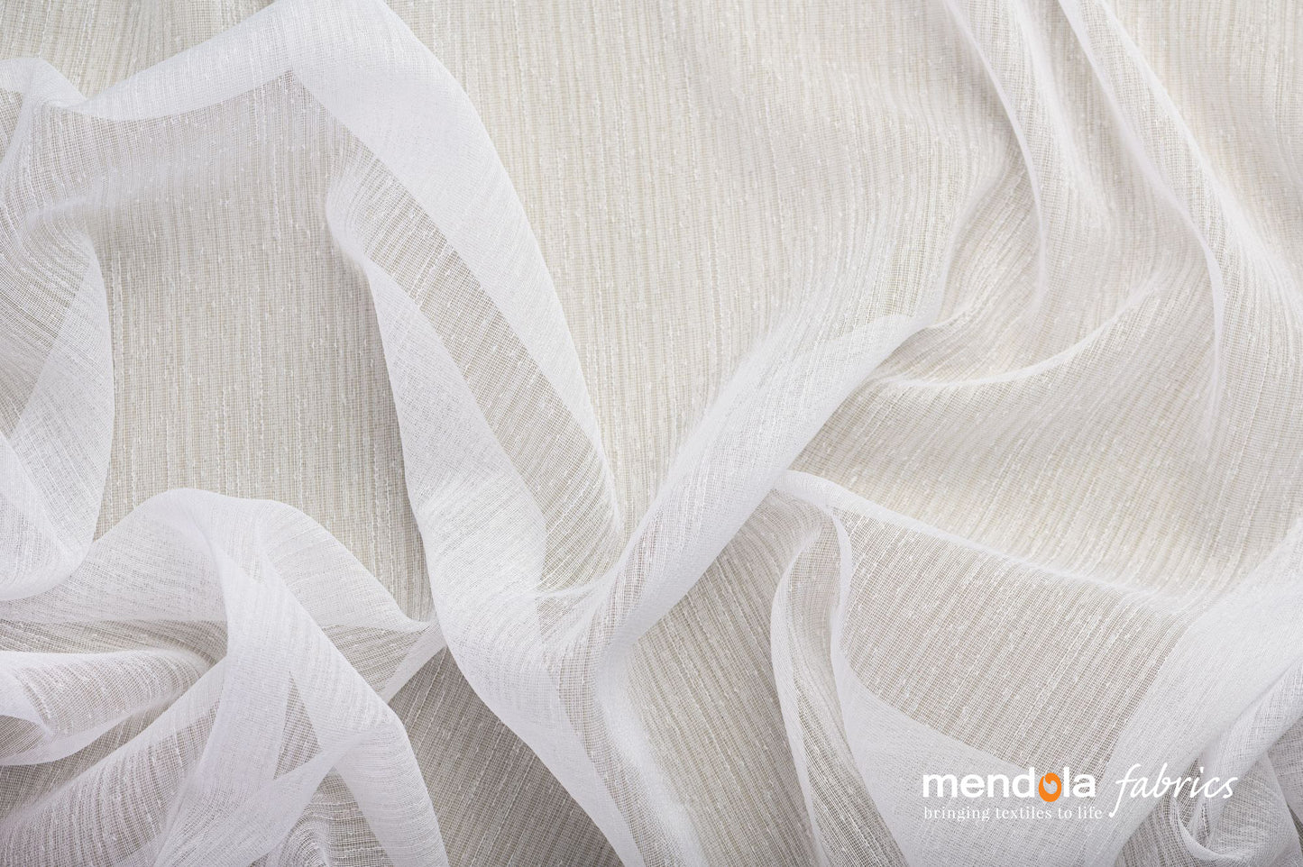 Perdea SENSO T01, albă, simplă, cu țesătură natur