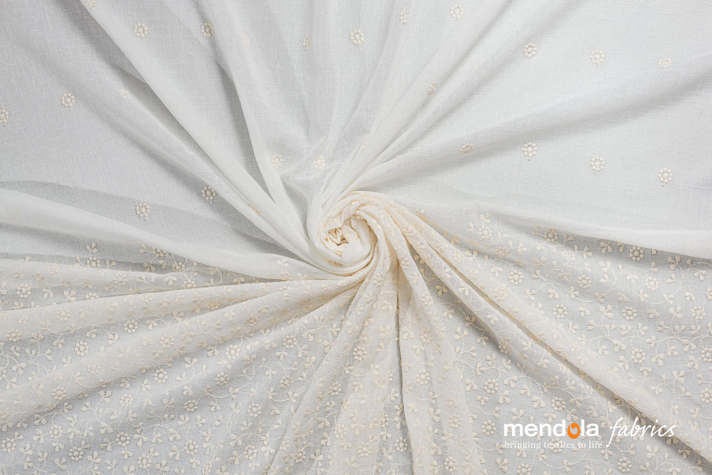 Perdea Splash 1906, albă, textură ca de in, cu broderie model floral bej