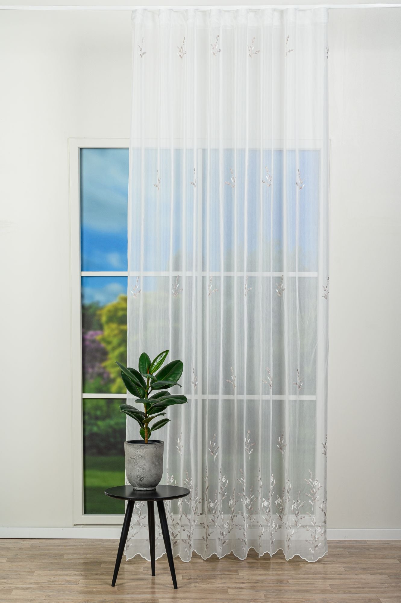 Perdea Venus P1015, gri, tull cu broderie model floral