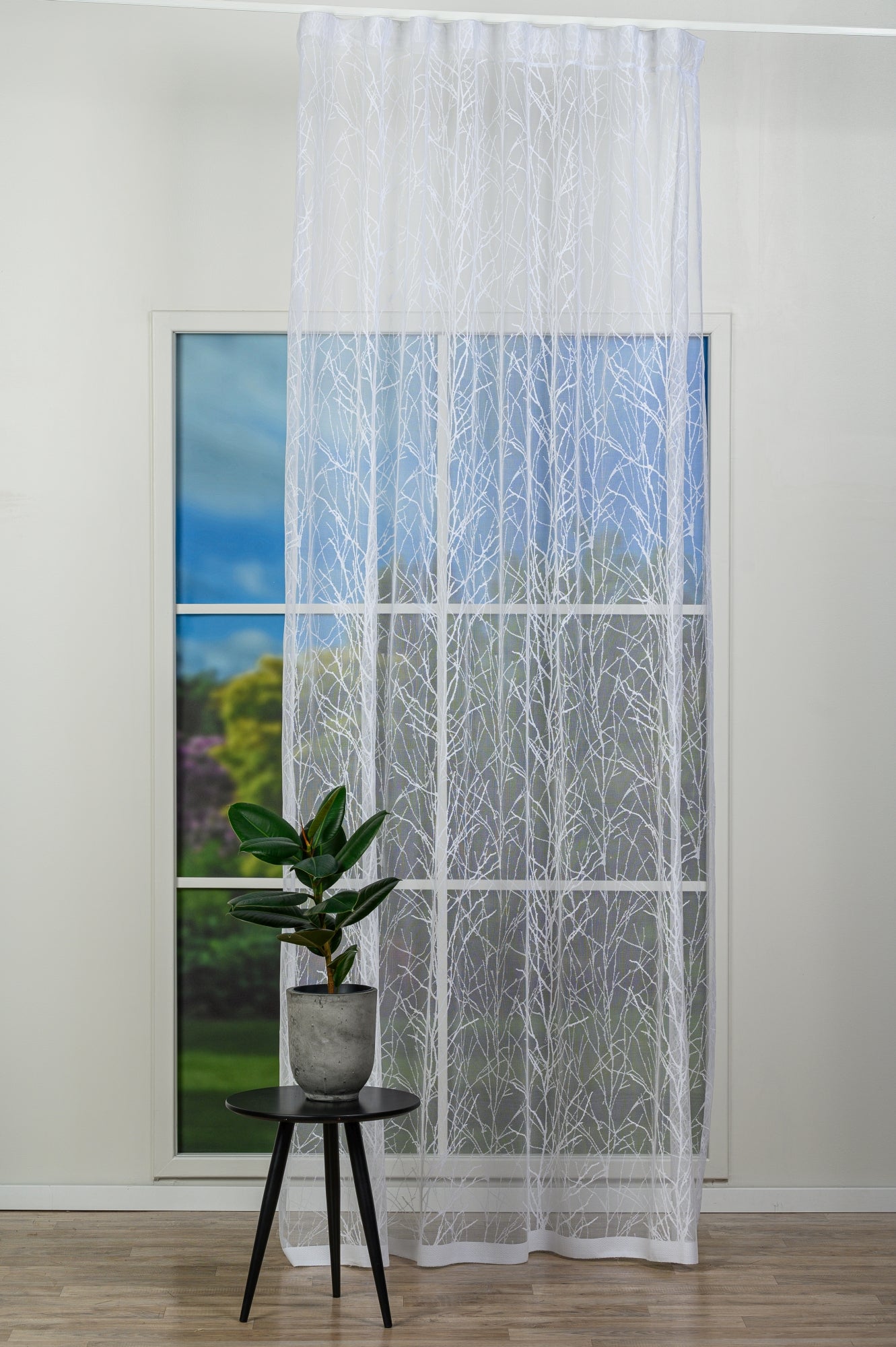 Perdea Inga 01, albă, cu model abstract