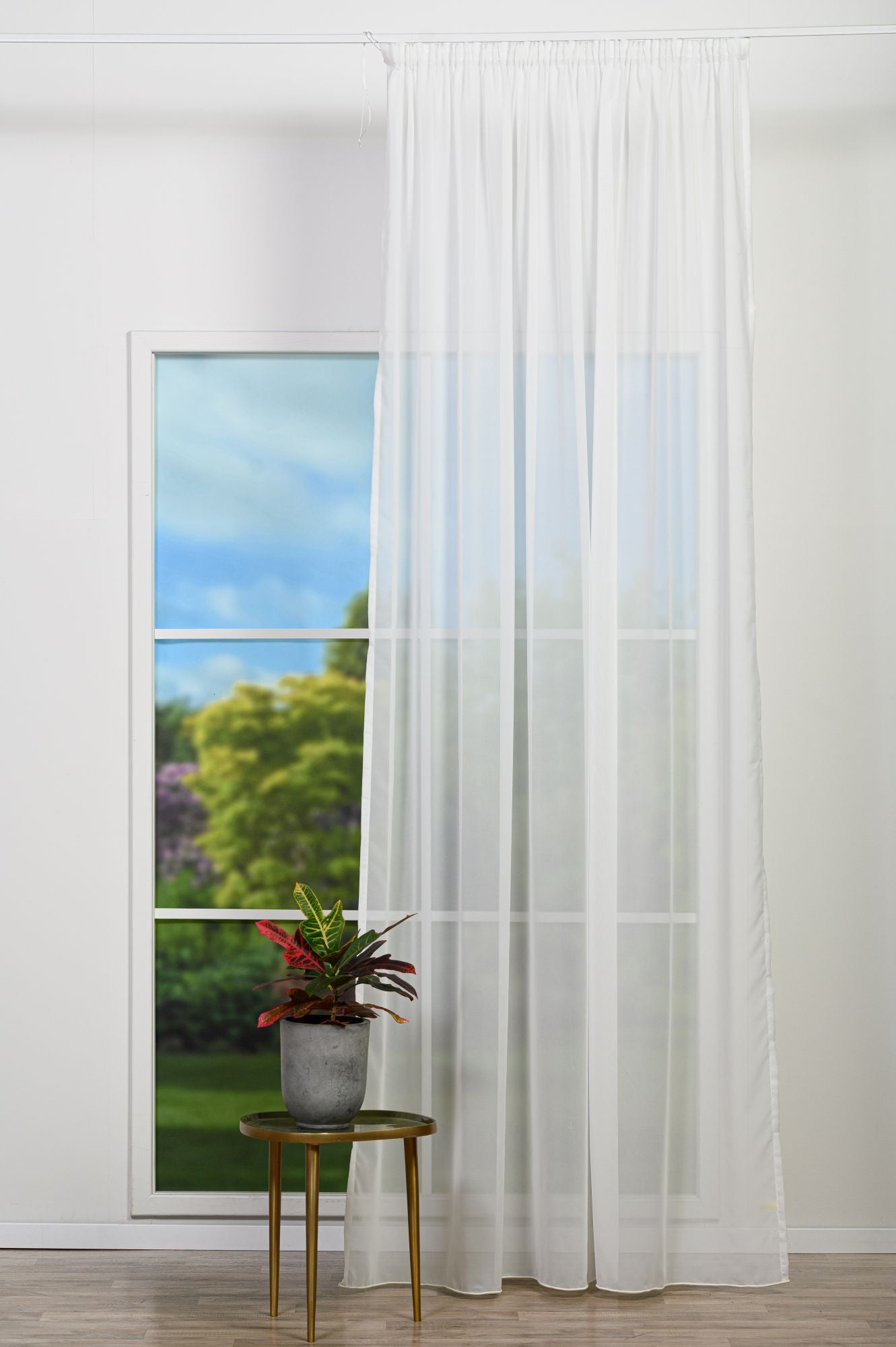 Perdea LAURIE 13, albă, simplă