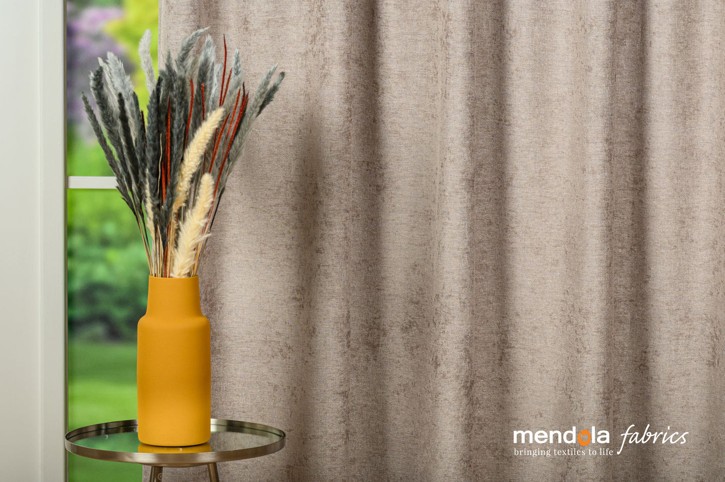 Draperie Cypress 09, cafea, țesătură tip chenille