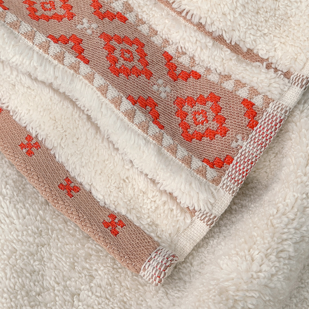 Bath towel FOLKLORE ECRU 100% micro cotton 70/140 cm