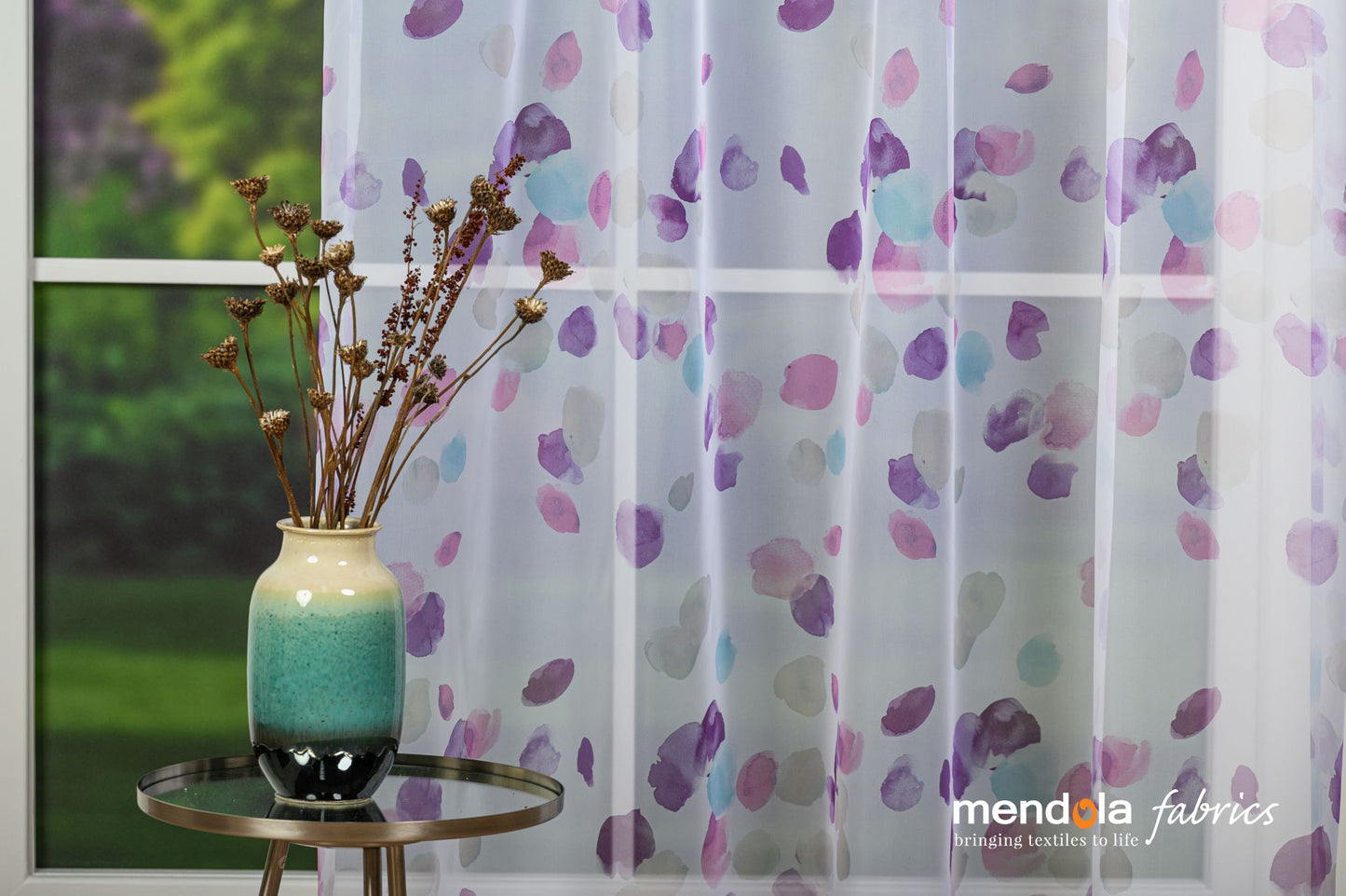 Dessi V4 curtain, purple, with multi-colored polka dots