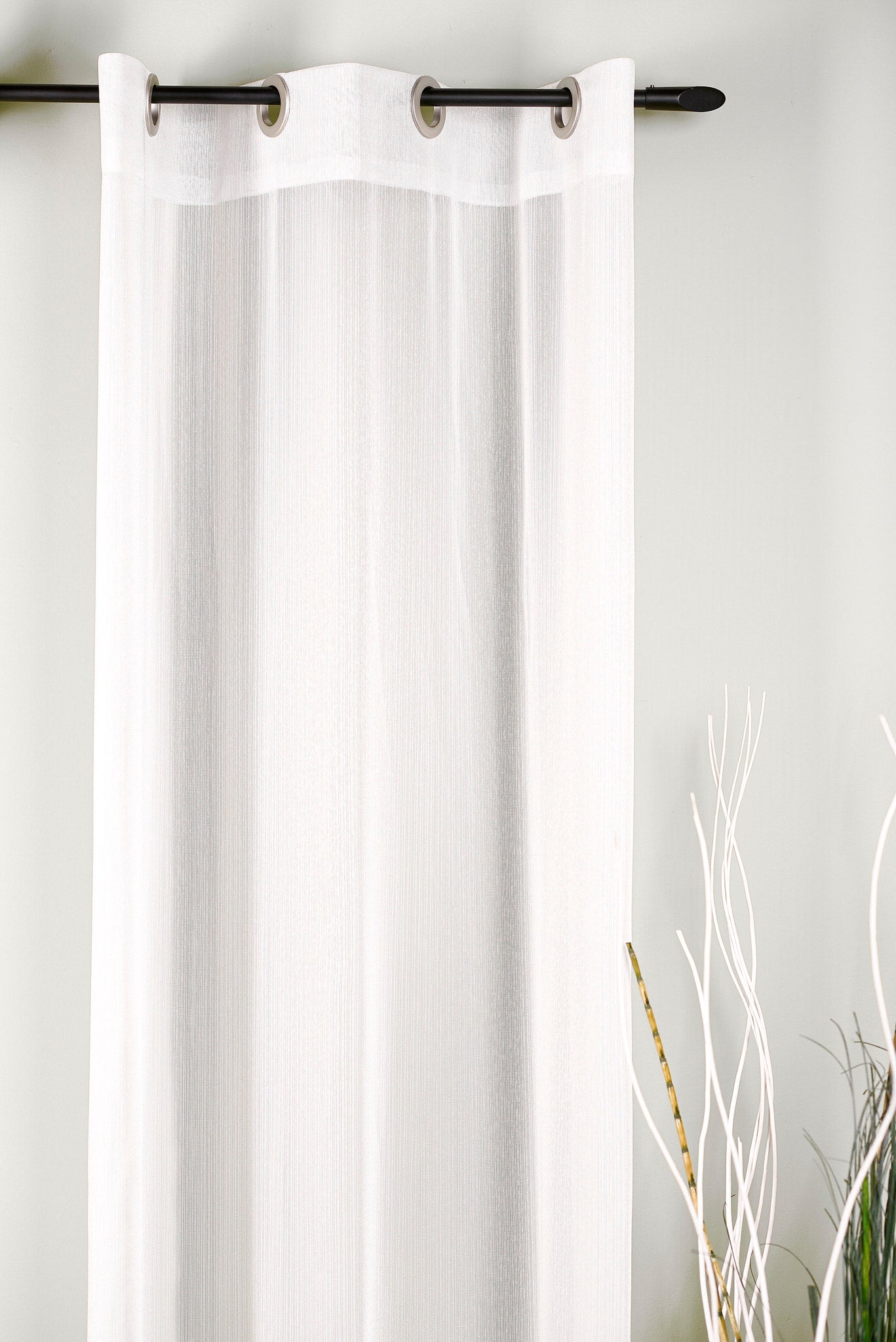 Perdea Alice 02, voal alb cu inserții elegante