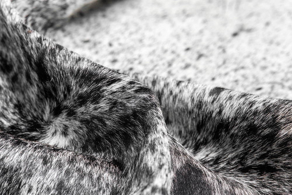 Covor BOVINA Alb cu Negru