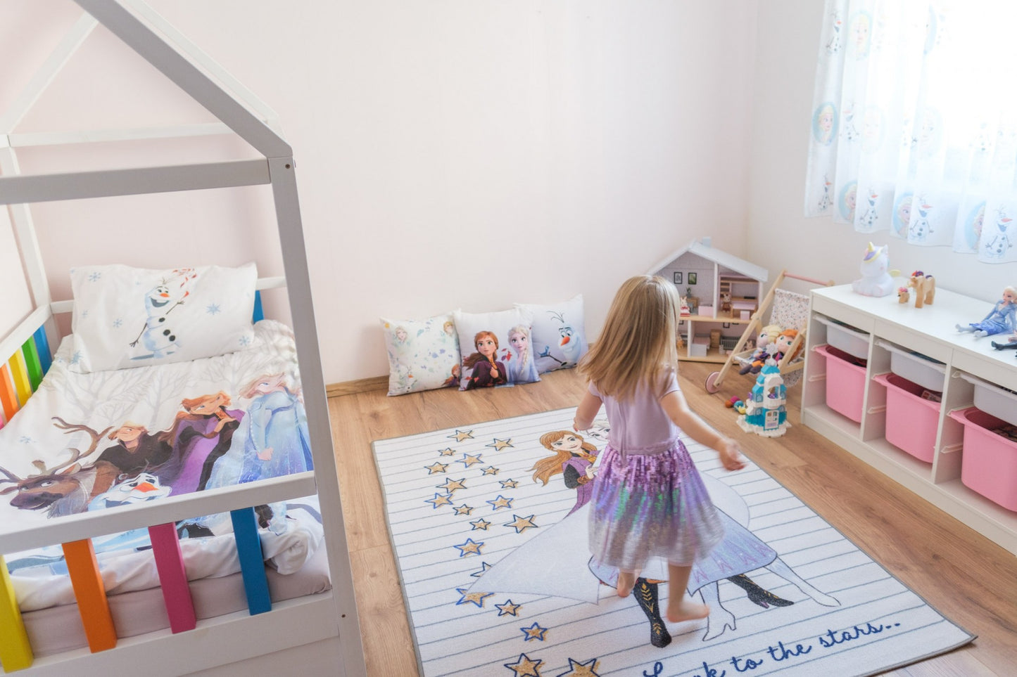 Lenjerie de pat FROZEN D/01, bumbac 100%, cearceaf pilotă 140x200, față pernă 50x70, Colecția Disney