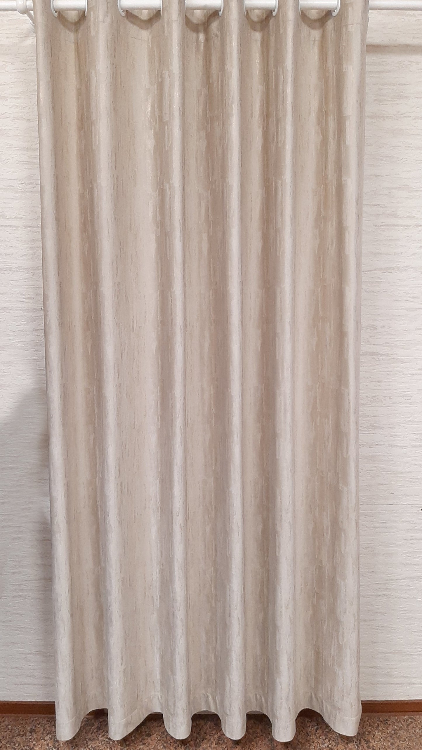 Vanity 02 curtain, velvet, beige, patinated pattern