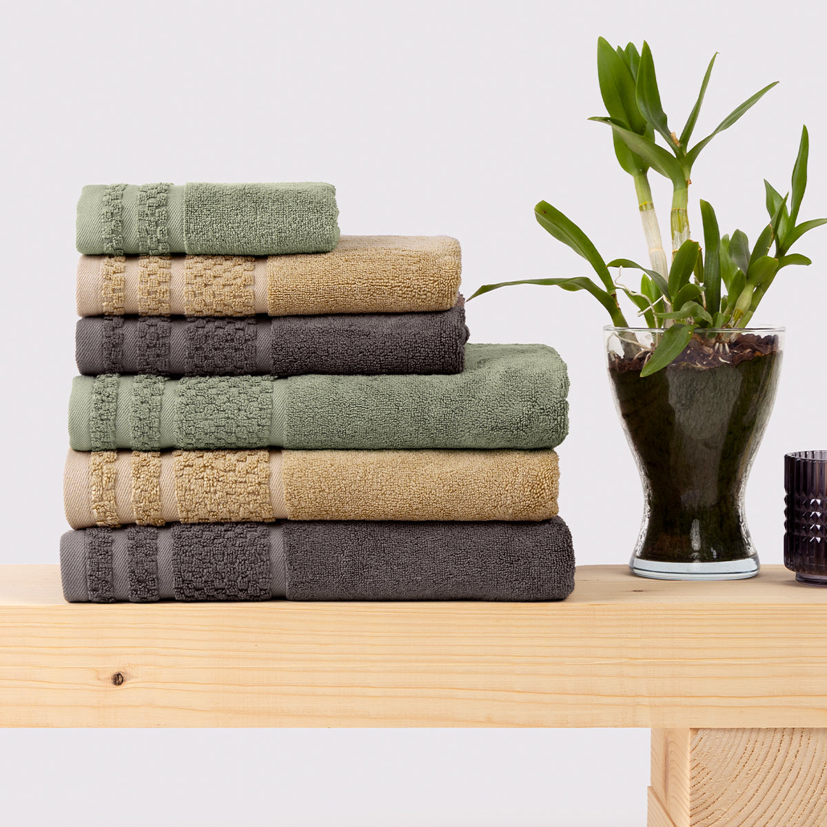 Prosop de baie BAMBOO verde prafuit 30/50 cm 50% bambus 50% bumbac