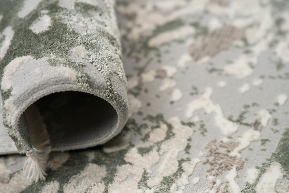 PIERRE CARDIN COZZY Surreal Kaleidoscope Carpet