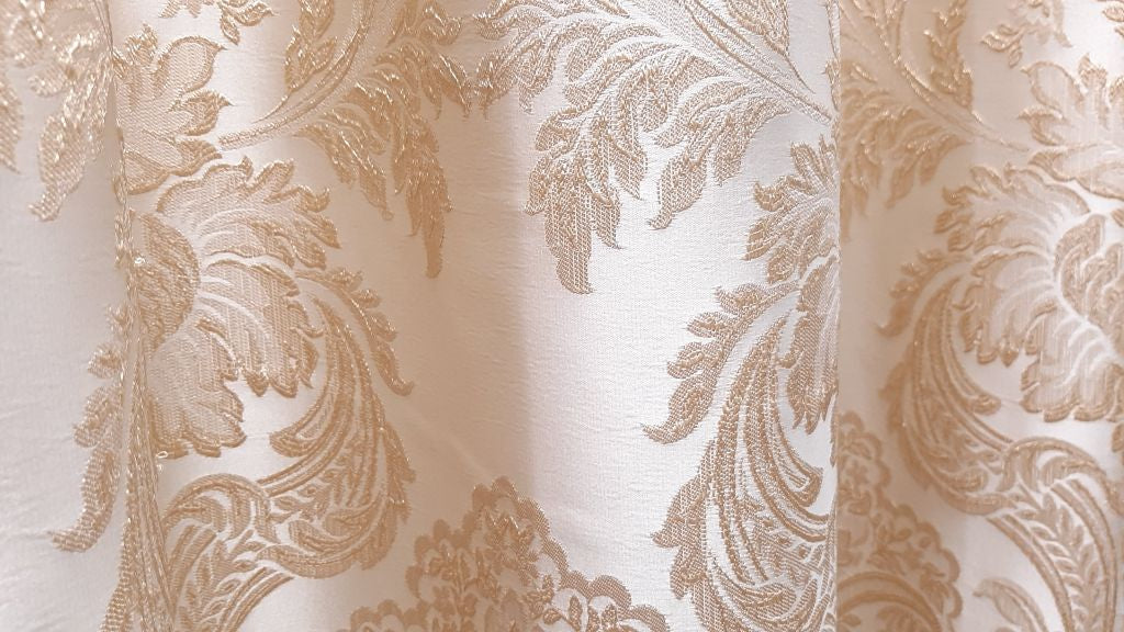 Draperie 19524/7101, tafta cu mătase, model clasic, bej auriu