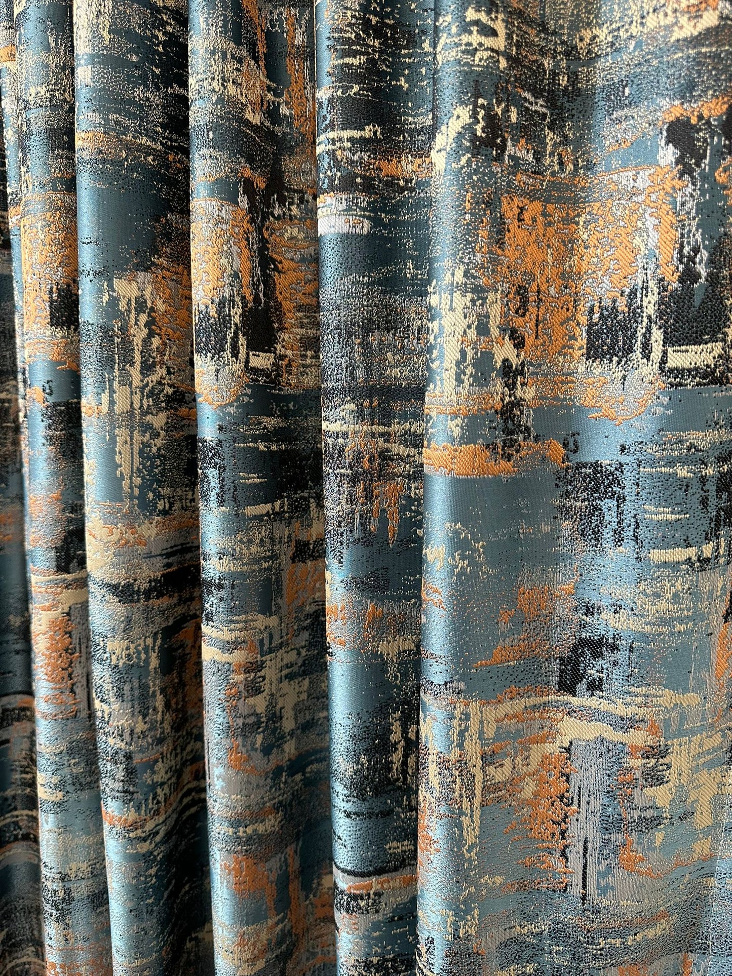 Draperie tafta 915235/602, model abstract, multicolor