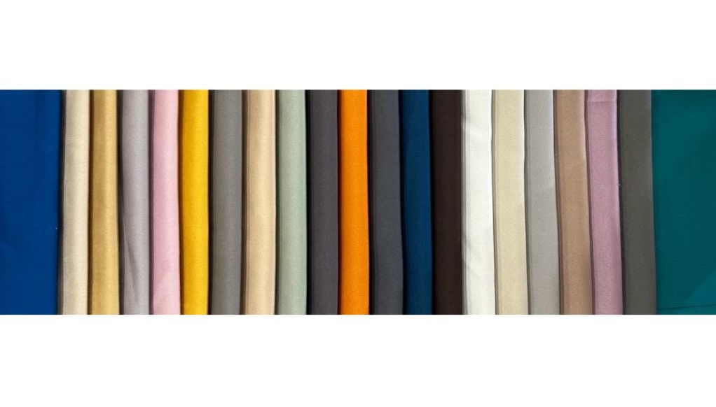 Draperie opacă, blackout satinat cu față dublă, simplă, uni