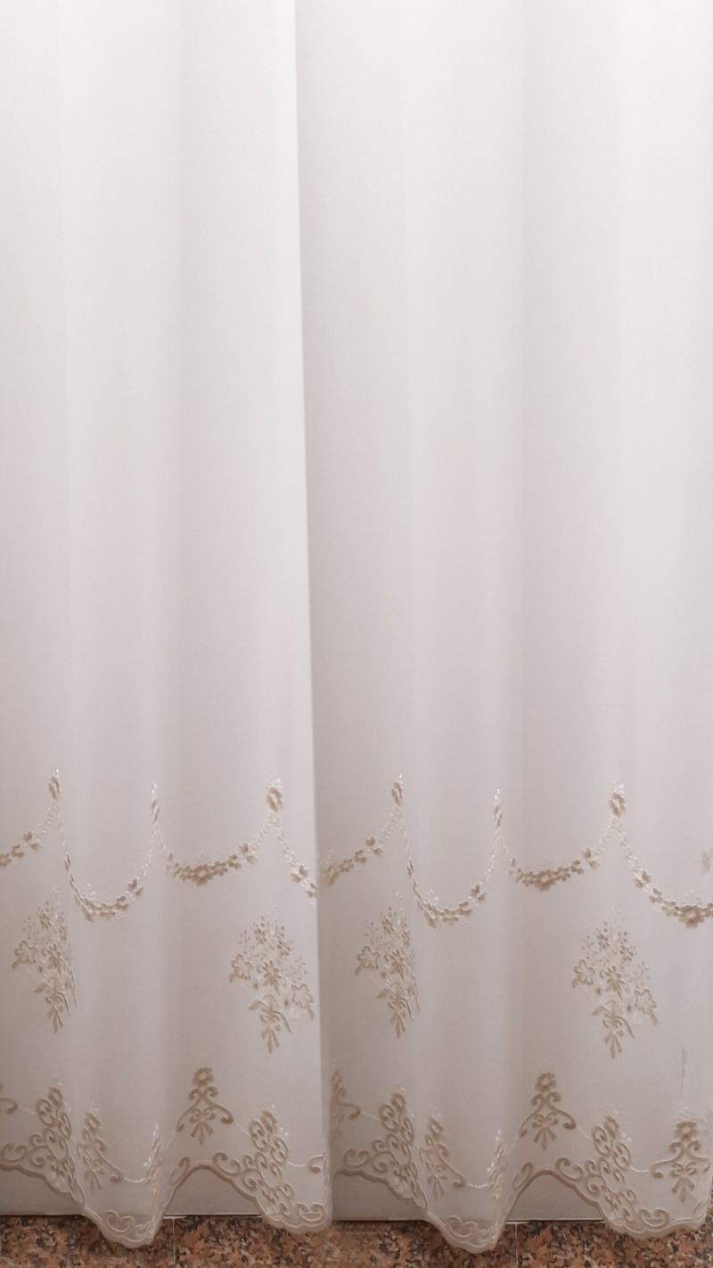 Perdea 4000161/12, albă, tull cu broderie bej auriu