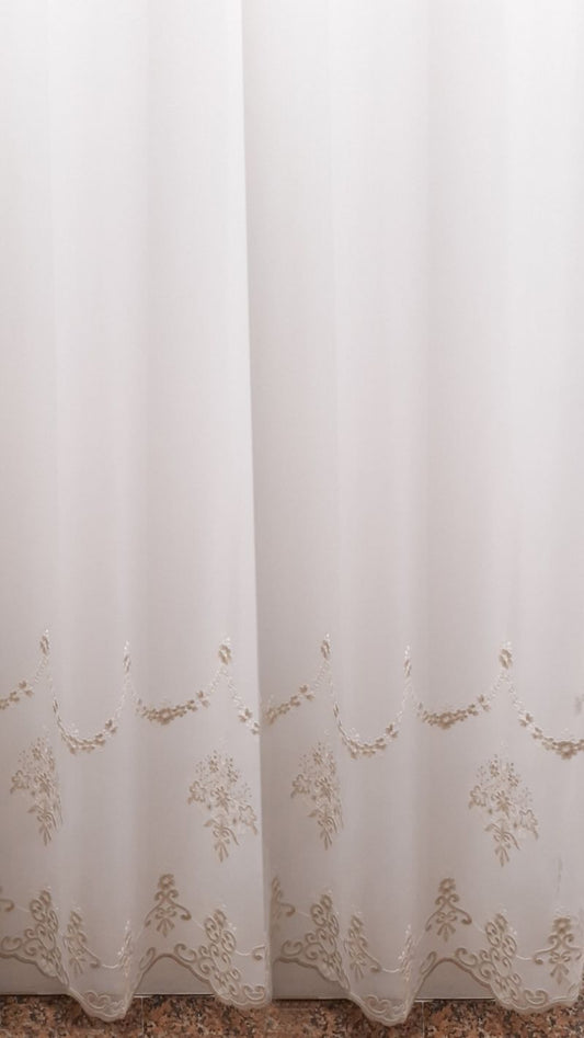 Perdea 4000161/12, albă, tull cu broderie bej auriu