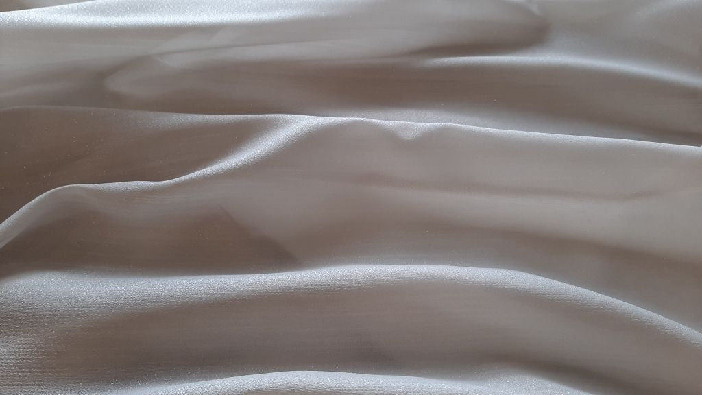 Perdea 43720/5, in, grej, sidefată, cu patină