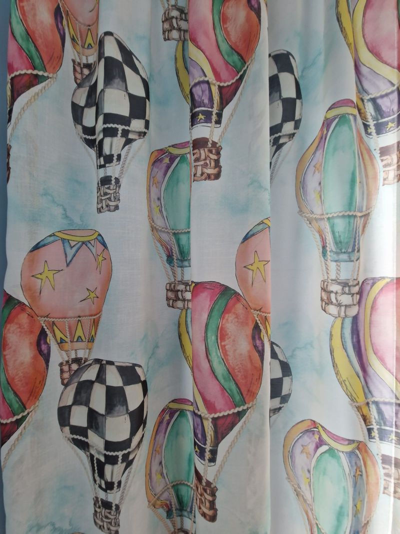 Perdea 534 CVK2821/01, din in natural, albă, imprimeu cu baloane cu aer cald, model exclusiv