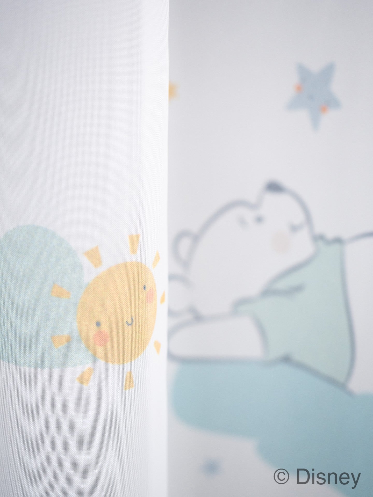 Perdea WINNIE R/01, dimensiuni 140 X 245 cm, Colecția Disney