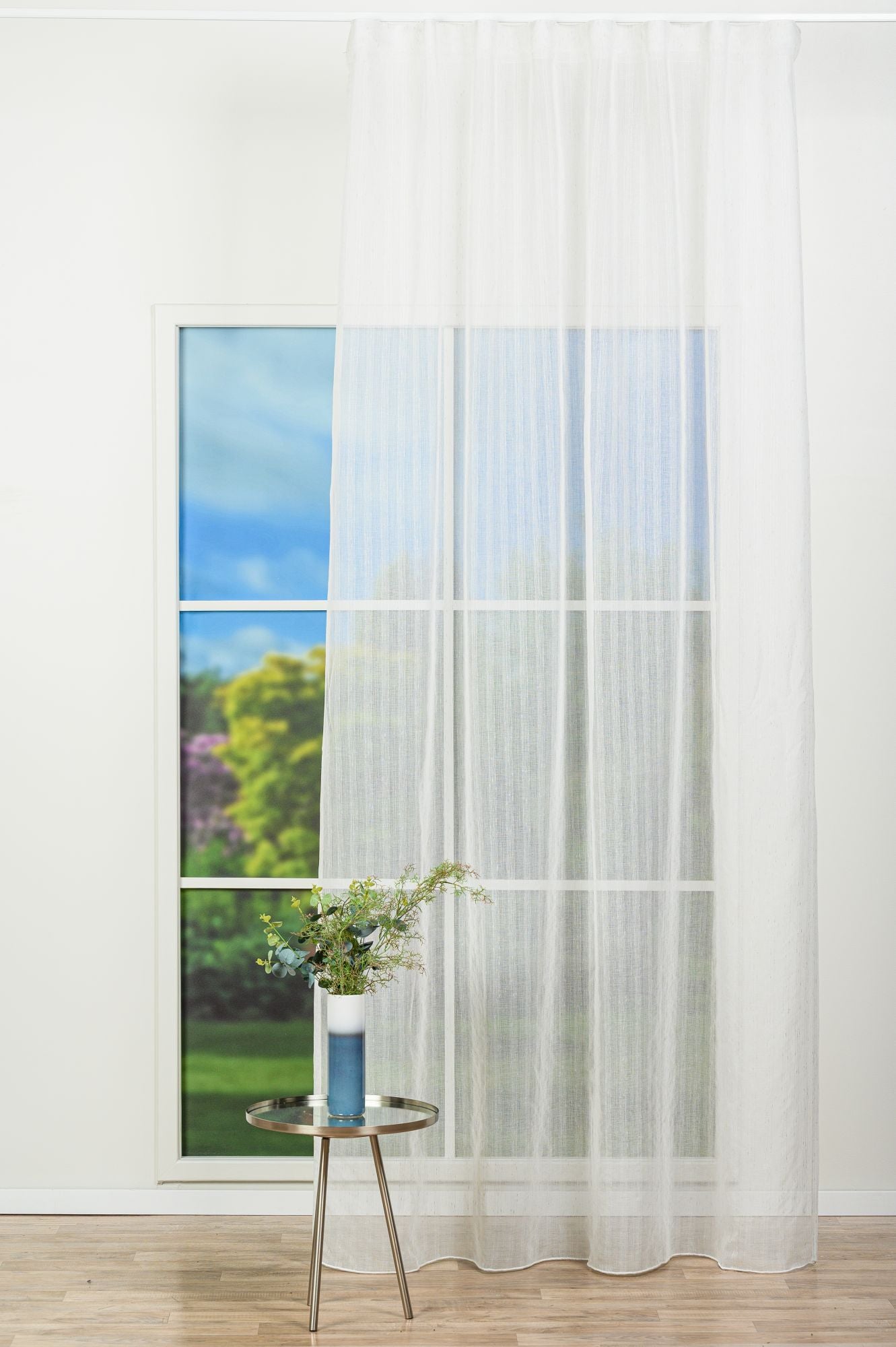 Perdea Posh 01, in, alb, cu detalii de argint