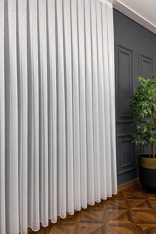 Perdea Alice 02, voal alb cu inserții elegante